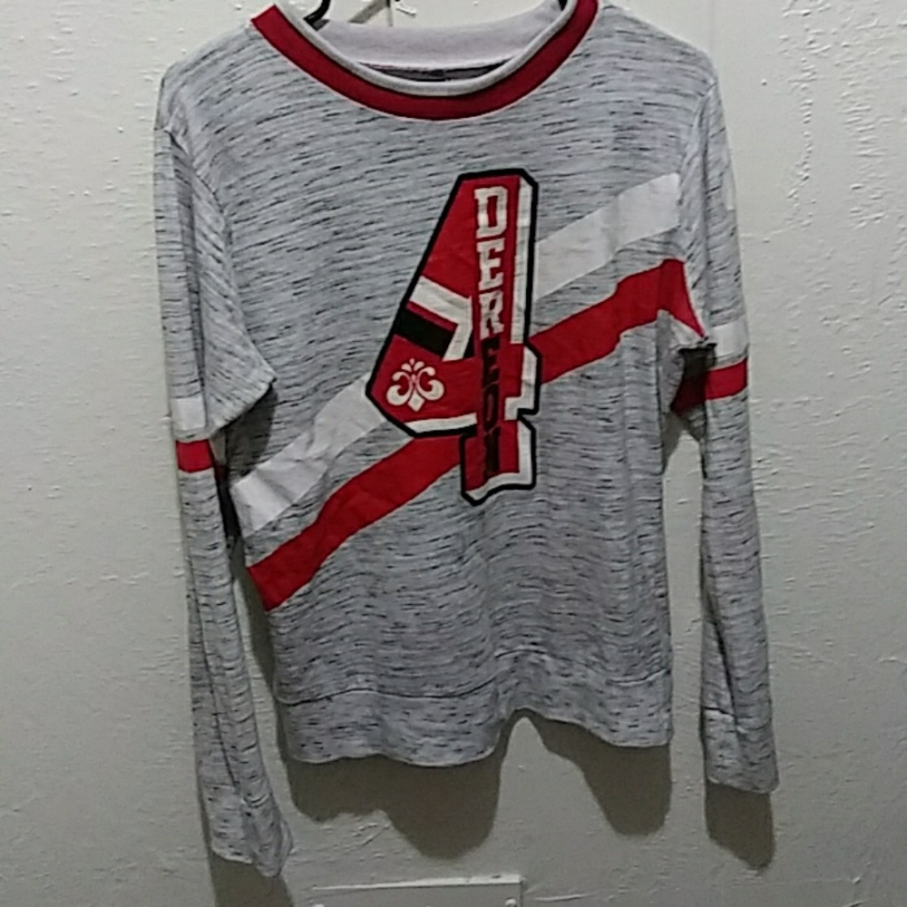 Dereon sweater